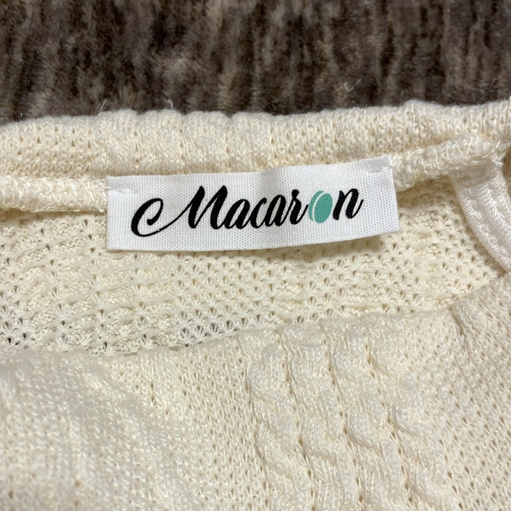 Macaron Light-Weight Textured Color Block Sweater… - image 2